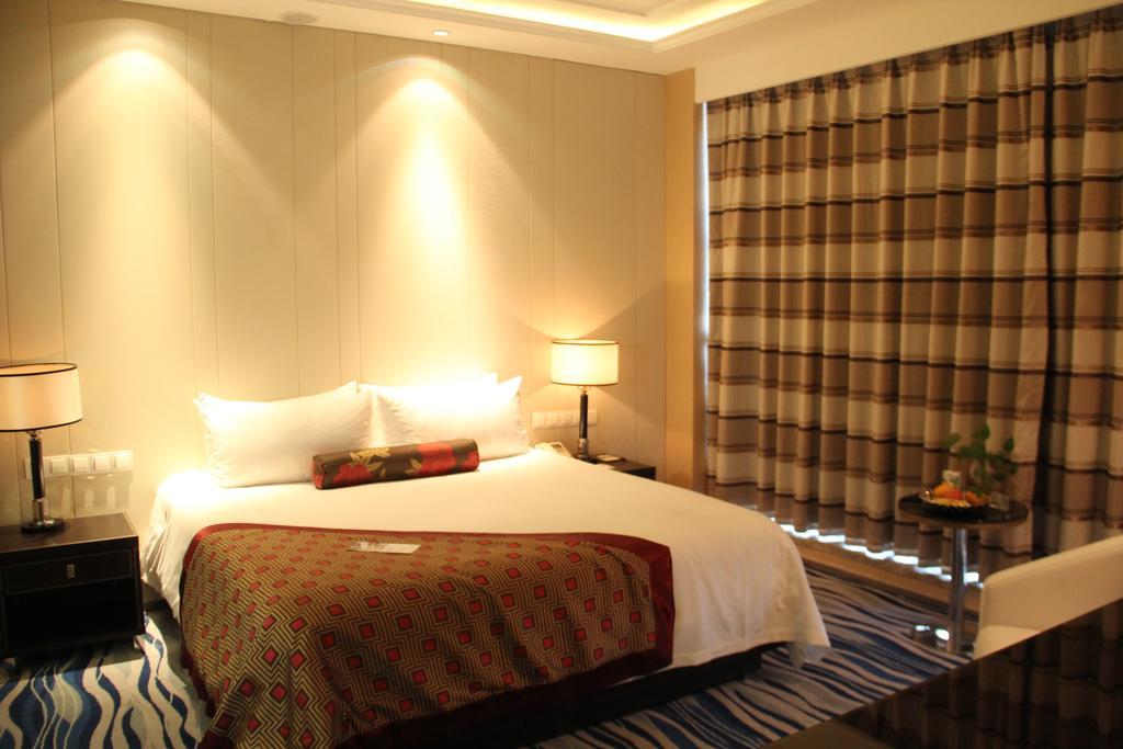 Brigh Radiance Hotel Yantai Luaran gambar